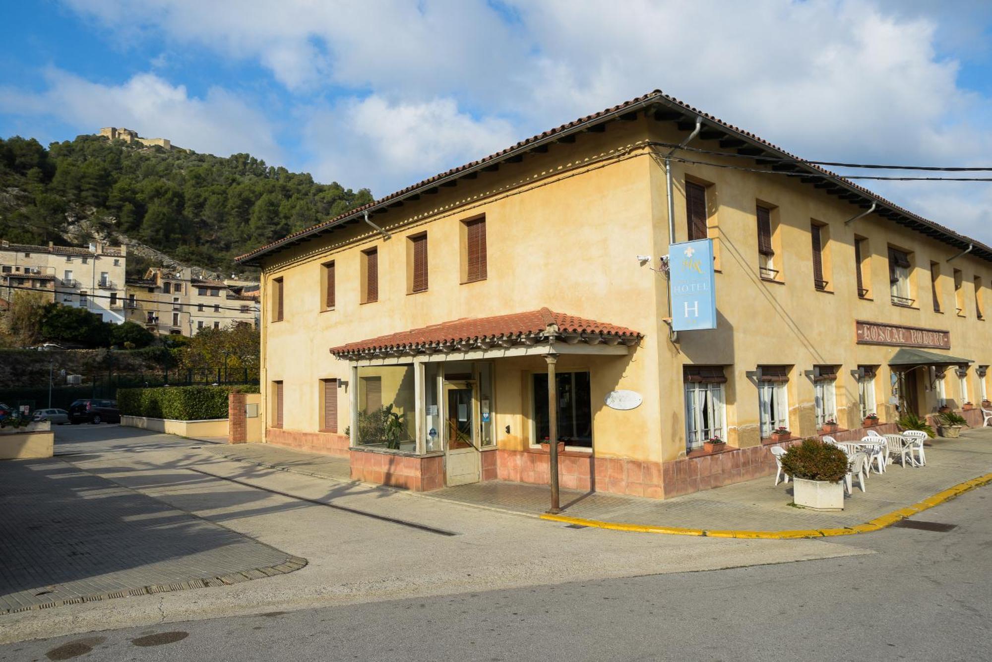 Hotel Robert La Pobla de Claramunt Εξωτερικό φωτογραφία