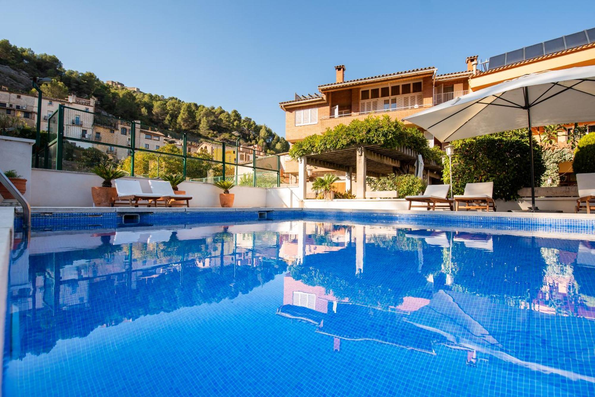 Hotel Robert La Pobla de Claramunt Εξωτερικό φωτογραφία